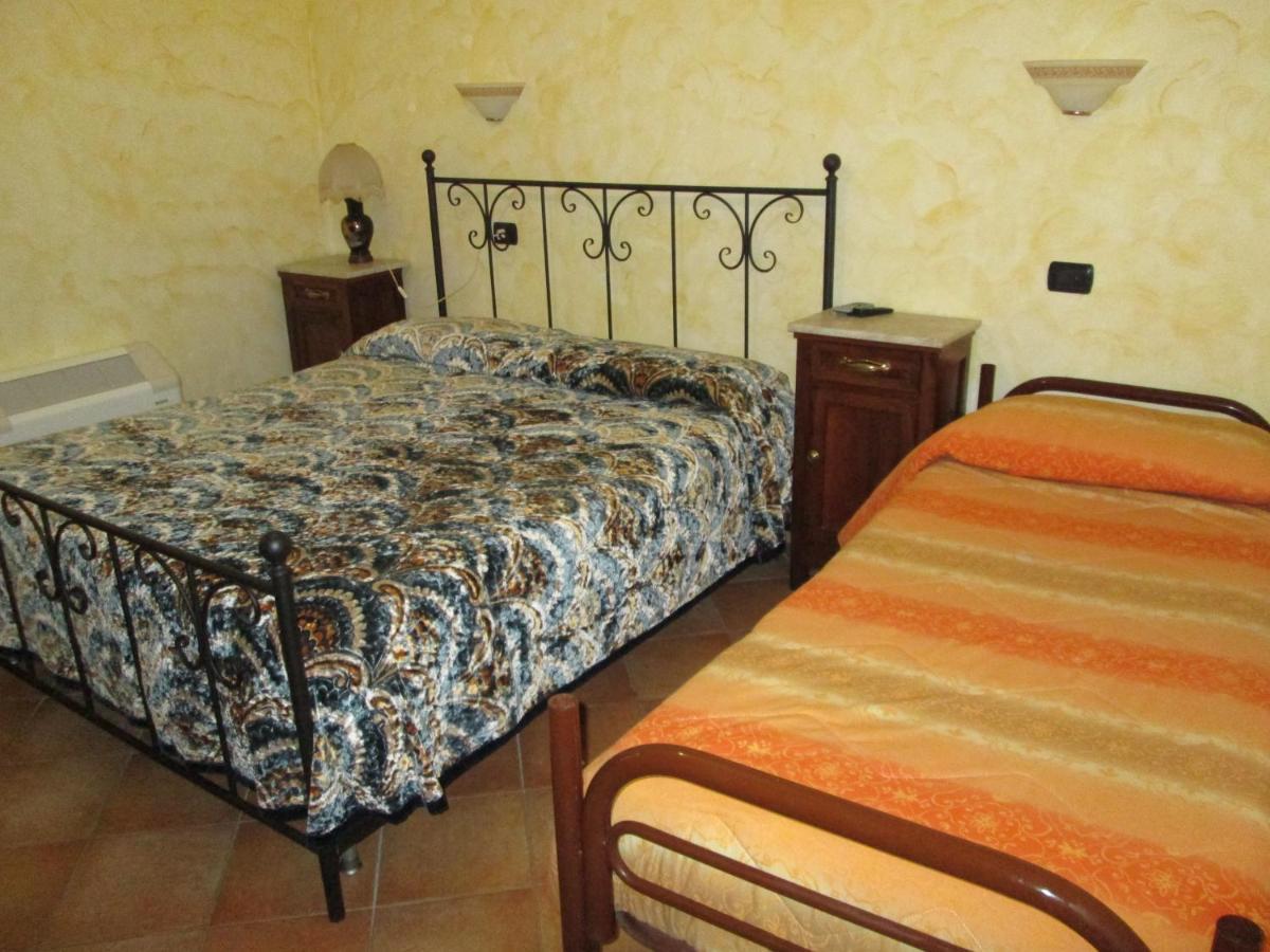 Campli Agriturismo Il Vecchio Carro المظهر الخارجي الصورة