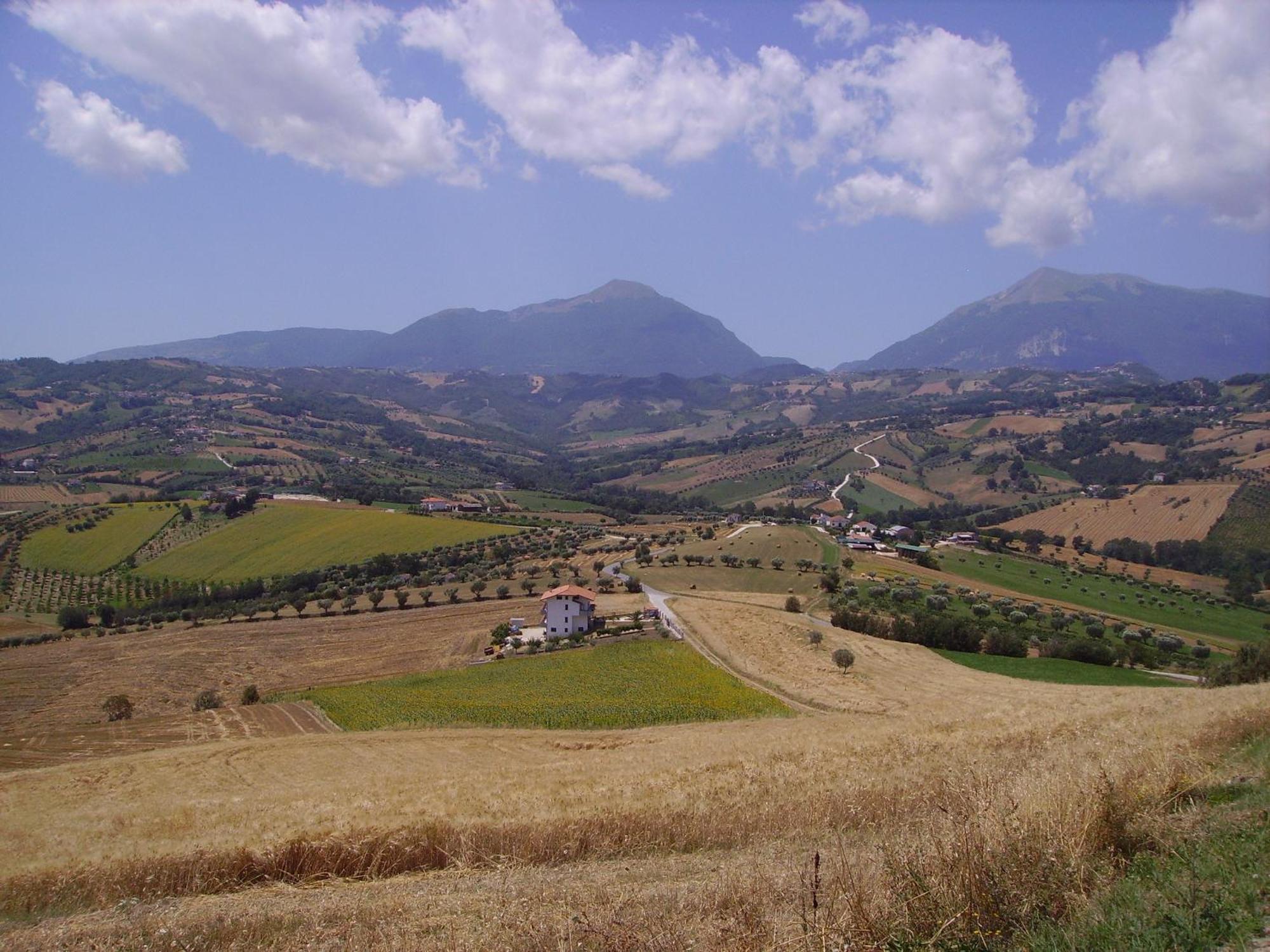 Campli Agriturismo Il Vecchio Carro المظهر الخارجي الصورة