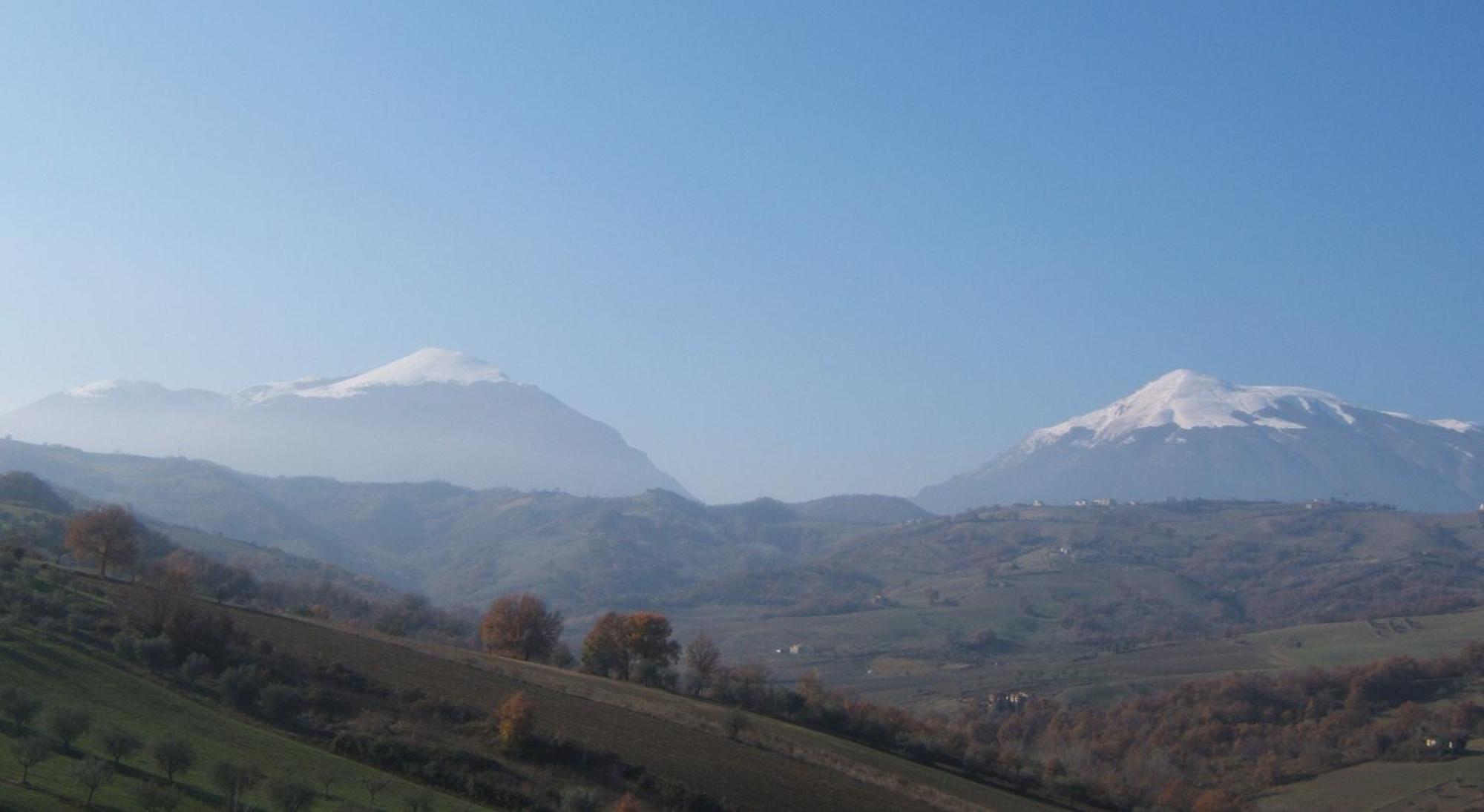 Campli Agriturismo Il Vecchio Carro المظهر الخارجي الصورة